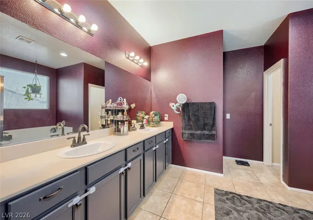 Photo 2 of Single family home for sale at 6841 Compass Cvs Ave, Las Vegas, NV 89142 | MLS# 2792749 | Listing updated on 2026-09-09
