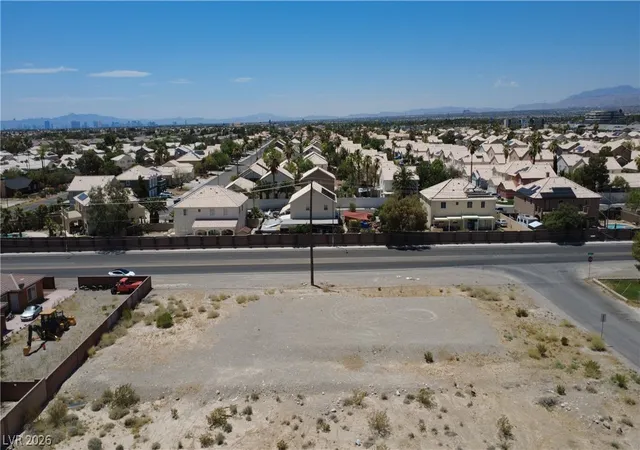 Photo 4 of Sale Pending at 6010 Moonlight Dr, Las Vegas, NV 89130 | MLS# 2793834 | Listing updated on 2026-09-08