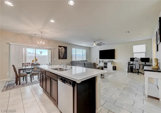 Photo 3 of Single family home for sale at 1132 Strada Cristallo, Henderson, NV 89011 | MLS# 2793782 | Listing updated on 2026-09-08