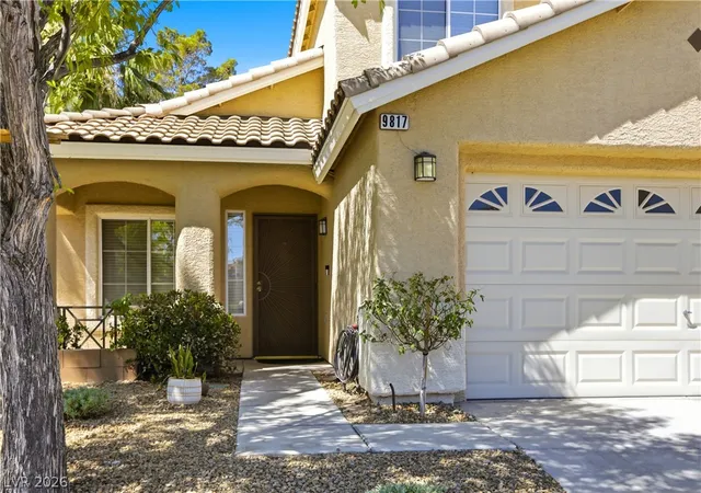 Photo 3 of Single family home for sale at 9817 Aspen Grv Pl, Las Vegas, NV 89134 | MLS# 2794087 | Listing updated on 2026-09-09