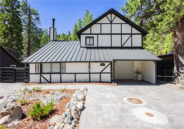 Photo 2 of Single family home for sale at 4607 Yellow Pine, Las Vegas, NV 89124 | MLS# 2793921 | Listing updated on 2026-09-12