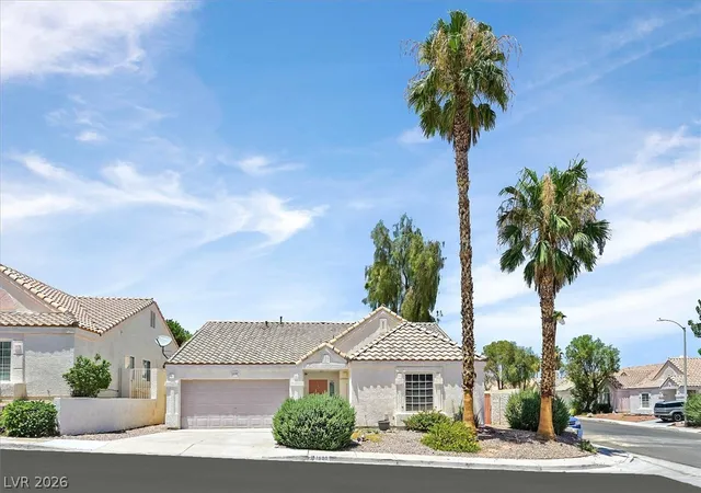 Photo 1 of Single family home for sale at 1690 Sweet View Ct, Henderson, NV 89014 | MLS# 2794817 | Listing updated on 2026-09-19