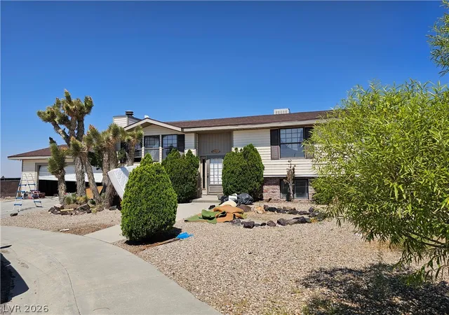Photo 2 of Single family home for sale at 1610 Shadscale Ct, Tonopah, NV 89049 | MLS# 2795004 | Listing updated on 2026-09-22