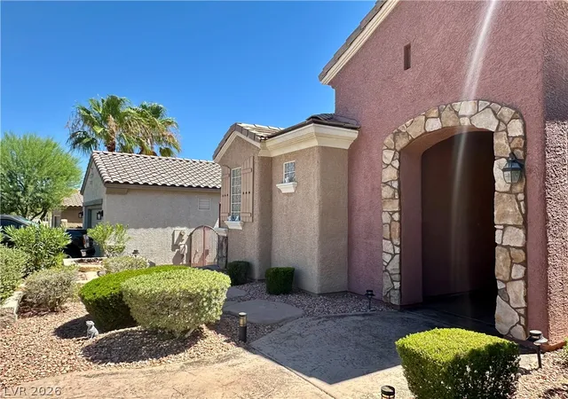 Photo 3 of Single family home for sale at 2048 Fort Halifax St, Henderson, NV 89052 | MLS# 2795357 | Listing updated on 2026-09-10