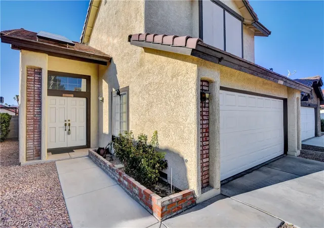 Photo 3 of Single family home for sale at 6440 Hartwood Rd, Las Vegas, NV 89108 | MLS# 2795054 | Listing updated on 2026-09-09