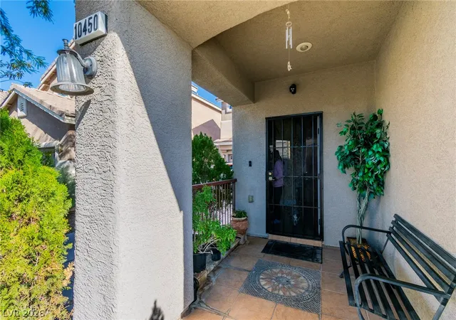 Photo 4 of Single family home for sale at 10450 Kepler Cascades St, Las Vegas, NV 89141 | MLS# 2795460 | Listing updated on 2026-10-06