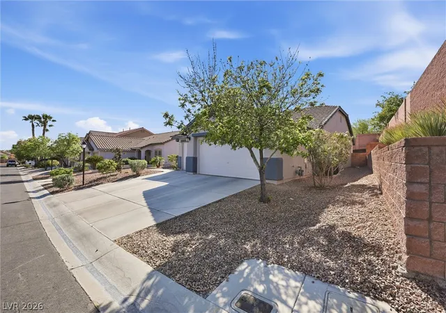 Photo 3 of Single family home for sale at 4045 Laurel Flt Ct, Las Vegas, NV 89129 | MLS# 2795643 | Listing updated on 2026-09-08