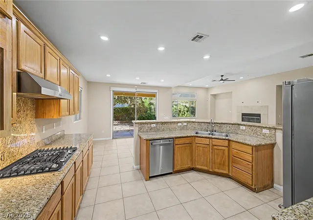 Photo 4 of Single family home for sale at 8274 Cupertino Hts Way, Las Vegas, NV 89178 | MLS# 2795514 | Listing updated on 2026-10-04