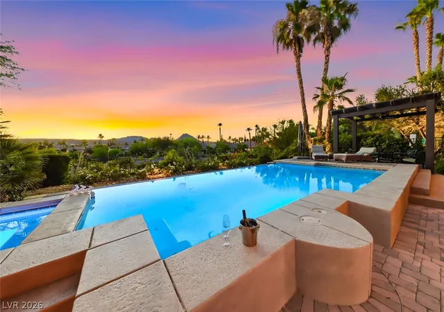 Photo 1 of Single family home for sale at 32 Via Siena Pl, Henderson, NV 89011 | MLS# 2795675 | Listing updated on 2026-09-22