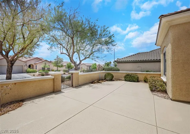 Photo 4 of Single family home for sale at 2256 Laurel Hts Ln, Henderson, NV 89052 | MLS# 2791641 | Listing updated on 2026-09-05