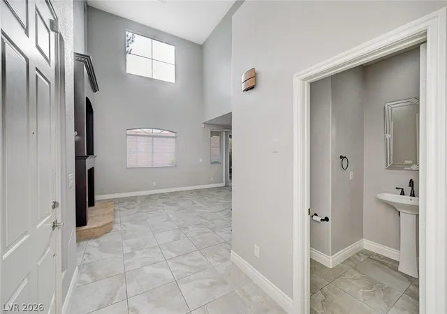 Photo 4 of Townhouse for sale at 933 Bannockburn St, Las Vegas, NV 89145 | MLS# 2795837 | Listing updated on 2026-09-11