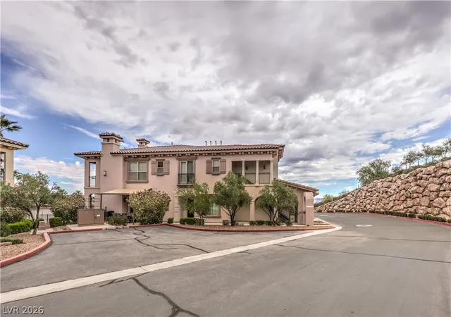 Photo 2 of Condo for sale at 10 Via Vasari #3105, Henderson, NV 89011 | MLS# 2796415 | Listing updated on 2026-09-01