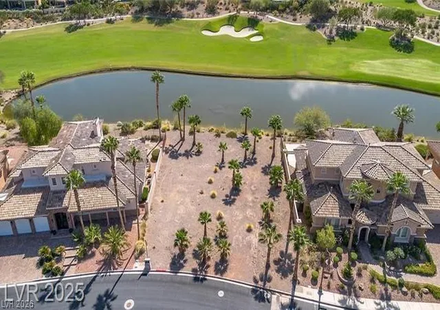 Photo 4 of Single family home for sale at 38 Grand Miramar Dr, Henderson, NV 89011 | MLS# 2796225 | Listing updated on 2026-10-01