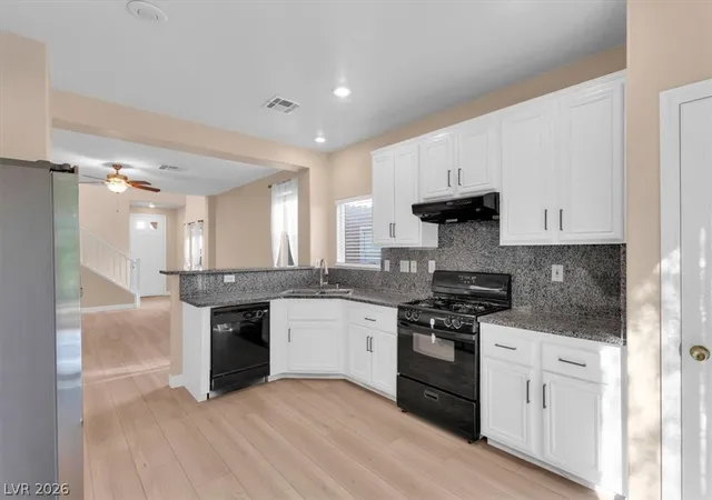 Photo 4 of Sale Pending at 11653 Royal Derwent Dr, Las Vegas, NV 89138 | MLS# 2796815 | Listing updated on 2026-10-01