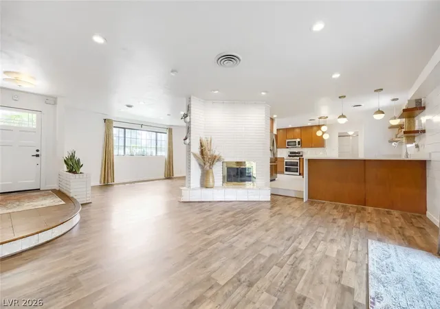Photo 1 of Single family home for sale at 1620 S 15th Street, Las Vegas, NV 89104 | MLS# 2796733 | Listing updated on 2026-09-08