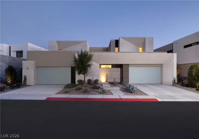 Photo 3 of Mansion for sale at 25 Falling Ridge Ln, Henderson, NV 89011 | MLS# 2796186 | Listing updated on 2026-09-05