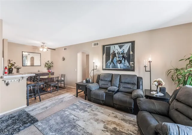 Listing Photo 5 - Condo for sale in building located at 1830 N Buffalo Dr, Las Vegas, NV 89128 - Unit #2049