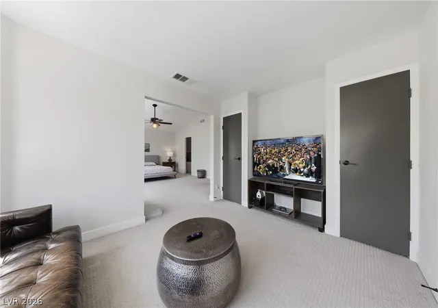 Photo 4 of Single family home for sale at 9401 Crown Vista Ln, Las Vegas, NV 89117 | MLS# 2796795 | Listing updated on 2026-10-01