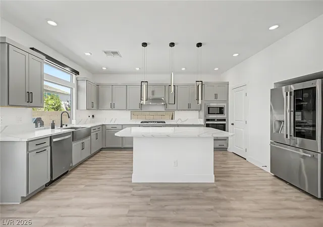 Photo 3 of Single family home for sale at 7094 Bold Rock Ave, Las Vegas, NV 89113 | MLS# 2797142 | Listing updated on 2026-09-29