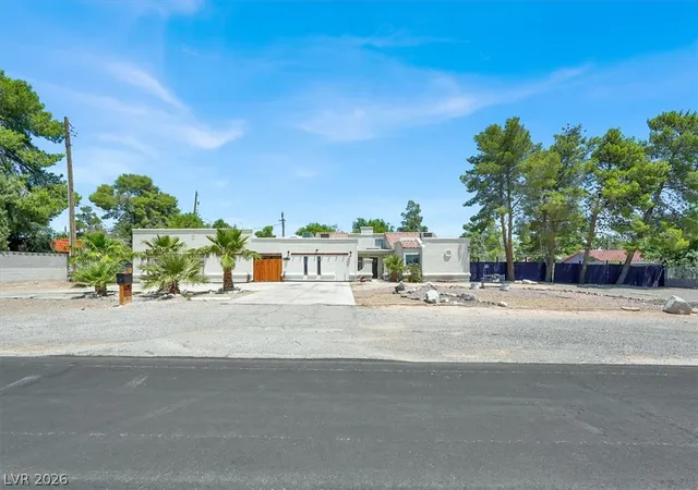 Photo 1 of Sale Pending at 5008 Donnie Ave, Las Vegas, NV 89130 | MLS# 2797010 | Listing updated on 2026-09-17