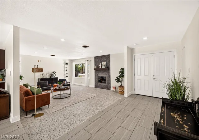 Photo 3 of Single family home for sale at 1662 Sombrero Dr, Las Vegas, NV 89169 | MLS# 2796038 | Listing updated on 2026-10-02