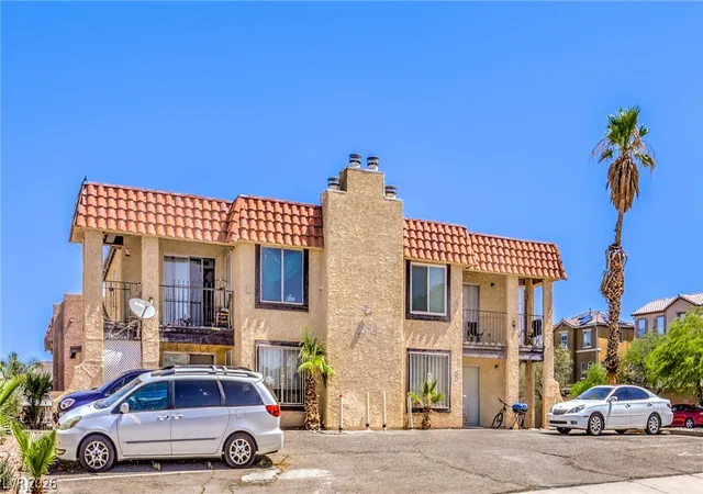 Listing Photo 2 - Condo for sale in building located at 6988 Kilgore Dr, Las Vegas, NV 89156