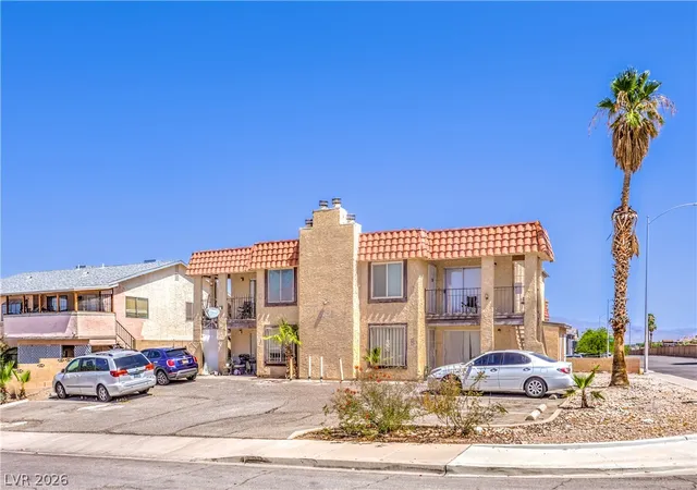 Listing Photo 4 - Condo for sale in building located at 6988 Kilgore Dr, Las Vegas, NV 89156