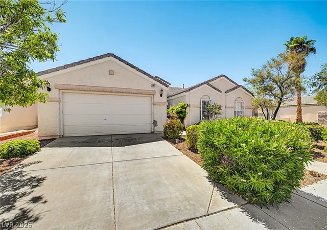 Photo 2 of Single family home for sale at 967 Cardelina Ln, Henderson, NV 89052 | MLS# 2797319 | Listing updated on 2026-09-11