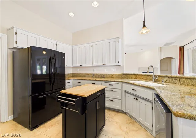 Photo 4 of Single family home for sale at 6640 Stubblefield Dr, Pahrump, NV 89061 | MLS# 2797698 | Listing updated on 2026-10-02