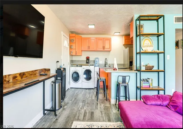 Photo 4 of Single family home for sale at 3247 Greenbriar Dr, Las Vegas, NV 89121 | MLS# 2797775 | Listing updated on 2026-09-12