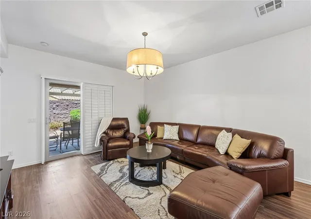 Photo 4 of Single family home for sale at 3879 Paint Ct, Las Vegas, NV 89122 | MLS# 2798036 | Listing updated on 2026-09-27
