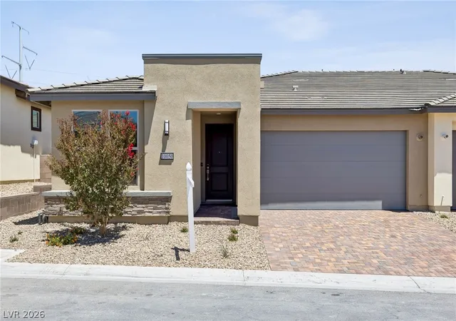 Townhouse for sale at 10050 Amber Rose Ave, Las Vegas, NV 89143 | MLS# 2797625