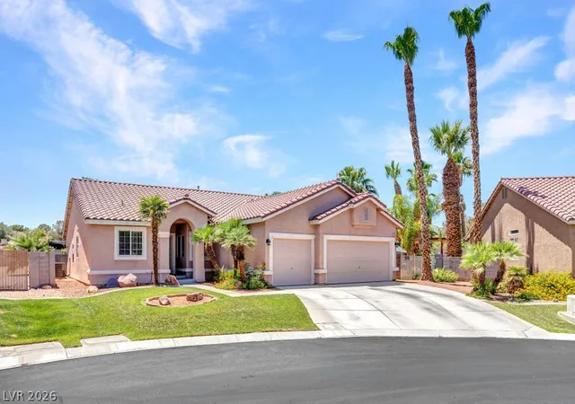 Photo 2 of Sale Pending at 3901 Uvalde St, Las Vegas, NV 89130 | MLS# 2798192 | Listing updated on 2026-09-02