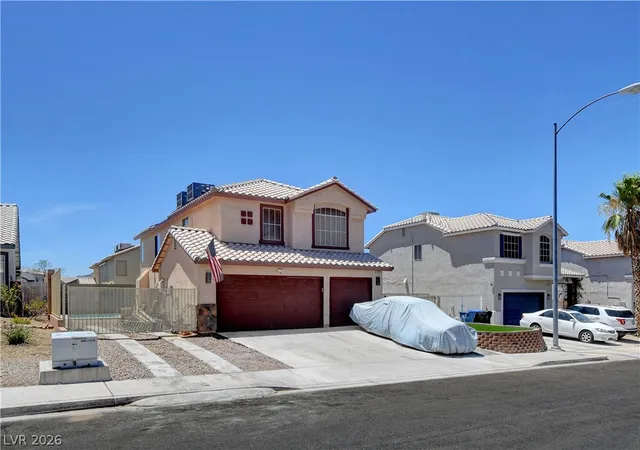 Photo 3 of Single family home for sale at 2235 Red Alder St, Henderson, NV 89002 | MLS# 2798260 | Listing updated on 2026-09-09