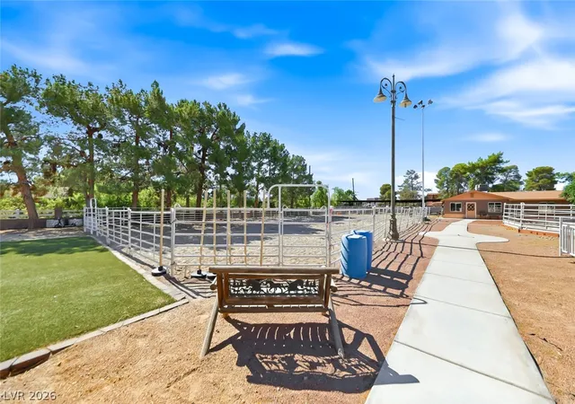 Photo 4 of Single family home for sale at 285 E Shelbourne Ave, Las Vegas, NV 89123 | MLS# 2797351 | Listing updated on 2026-10-04