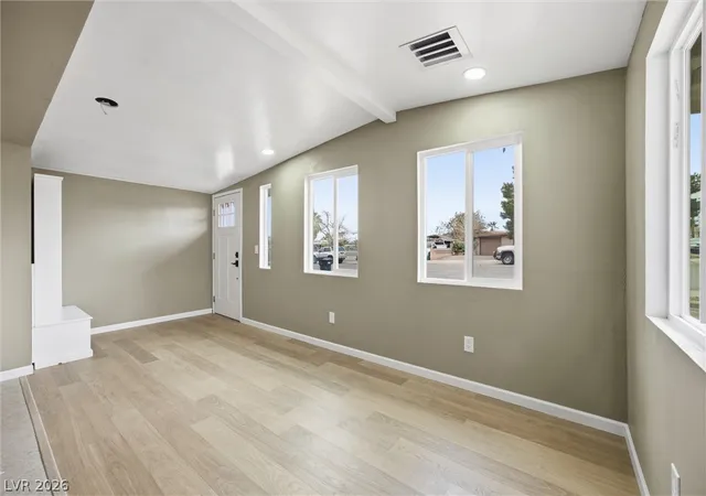 Photo 2 of Sale Pending at 256 Hillcrest Dr, Henderson, NV 89015 | MLS# 2798526 | Listing updated on 2026-10-07