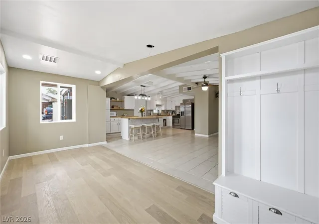 Photo 3 of Sale Pending at 256 Hillcrest Dr, Henderson, NV 89015 | MLS# 2798526 | Listing updated on 2026-10-07