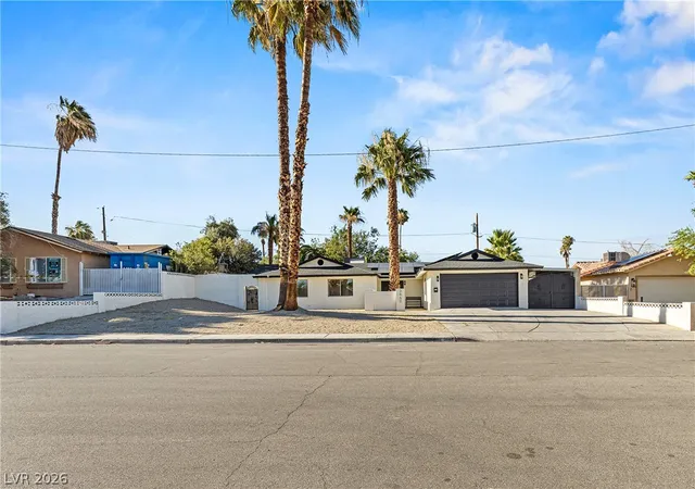 Photo 2 of Sale Pending at 3660 Cherokee Ave, Las Vegas, NV 89121 | MLS# 2798520 | Listing updated on 2026-09-11