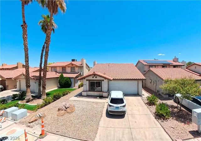 Photo 1 of Sale Pending at 2960 Spokane Dr, Las Vegas, NV 89121 | MLS# 2797587 | Listing updated on 2026-09-23