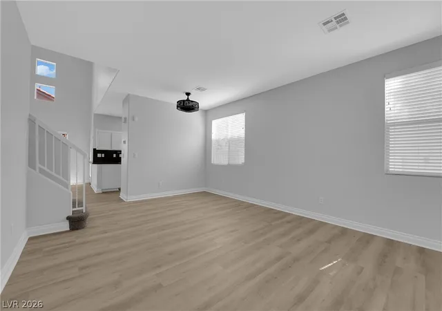 Photo 3 of Single family home for sale at 10400 Nutt Crk Ave, Las Vegas, NV 89129 | MLS# 2798787 | Listing updated on 2026-09-13
