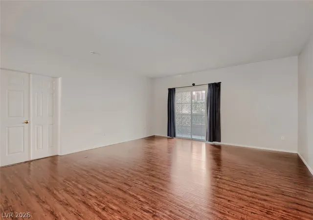 Listing Photo 4 - Condo for sale in building located at 401 Pine Hvn St, Las Vegas, NV 89144 - Unit #103