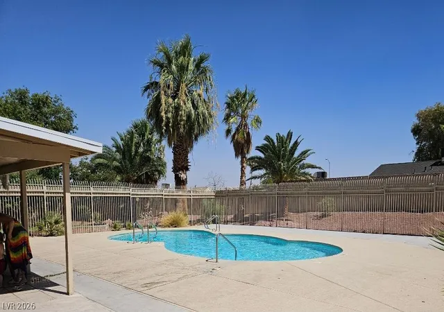 Photo 3 of Townhouse for sale at 4972 Larkspur St, Las Vegas, NV 89120 | MLS# 2798320 | Listing updated on 2026-09-01