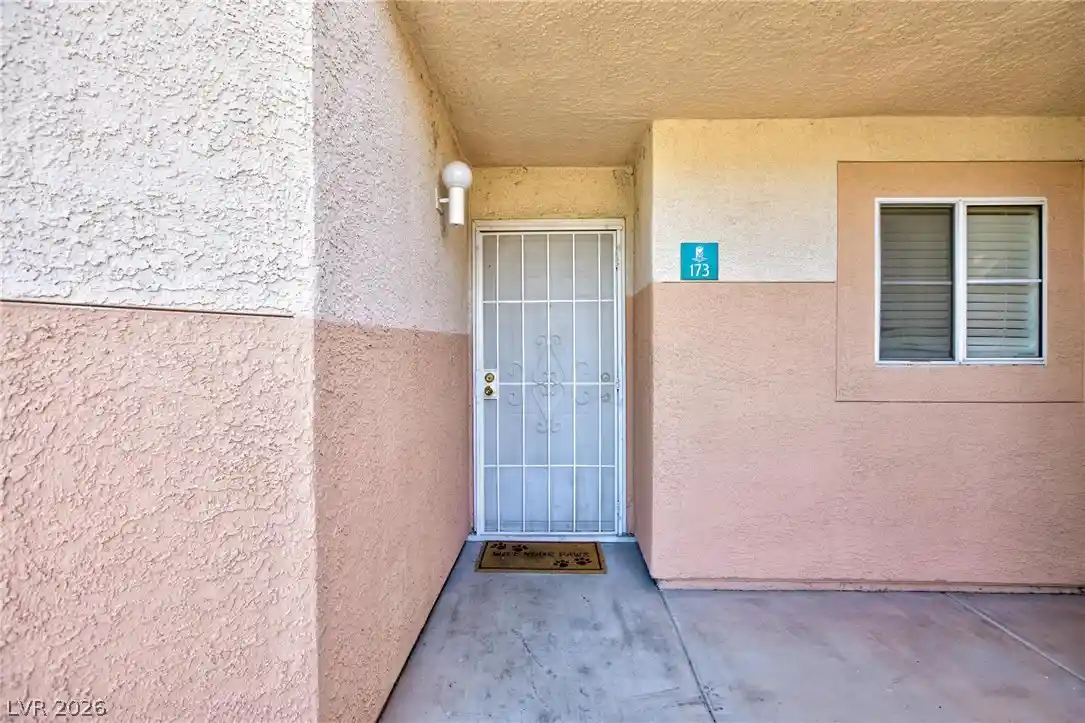 Listing Photo 2 - Condo for sale in 5000 Red Rock St located at 5000 Red Rock St, Las Vegas, NV 89118 - Unit #173