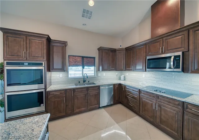 Photo 3 of Single family home for sale at 2890 Oakleaf Ave, Pahrump, NV 89048 | MLS# 2799603 | Listing updated on 2026-09-03