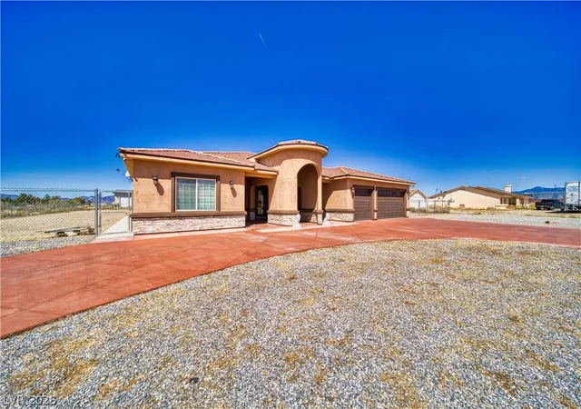 Photo 4 of Single family home for sale at 2890 Oakleaf Ave, Pahrump, NV 89048 | MLS# 2799603 | Listing updated on 2026-09-03