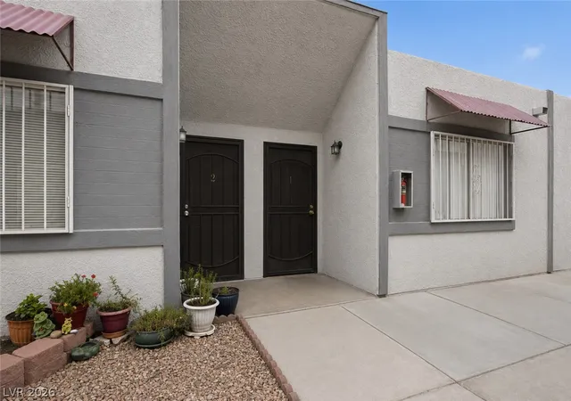 Multi family home for sale at 6148 Camino De Rosa Dr, Las Vegas, NV 89108 | MLS# 2799686
