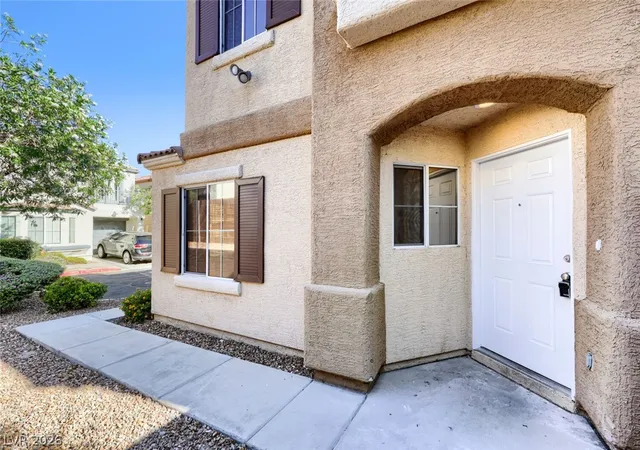 Photo 4 of Single family home for sale at 3610 Canoe Camp Ct, Las Vegas, NV 89129 | MLS# 2799660 | Listing updated on 2026-09-25