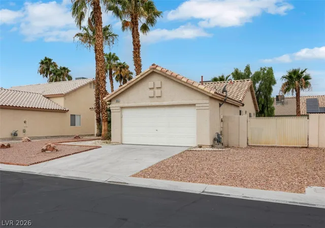Photo 3 of Sale Pending at 4643 Califa Dr, Las Vegas, NV 89122 | MLS# 2799958 | Listing updated on 2026-09-13