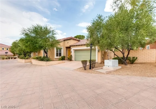 Photo 2 of Single family home for sale at 10 Strada Principale, Henderson, NV 89011 | MLS# 2800192 | Listing updated on 2026-09-03