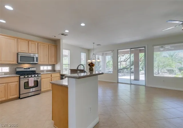 Photo 3 of Single family home for sale at 5166 Pensier St, Las Vegas, NV 89135 | MLS# 2800232 | Listing updated on 2026-09-09